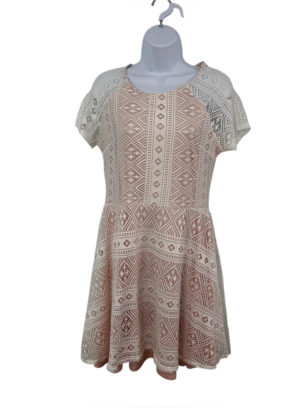 Adam Levine lace dress Size Large Light Peach Lace Overlay